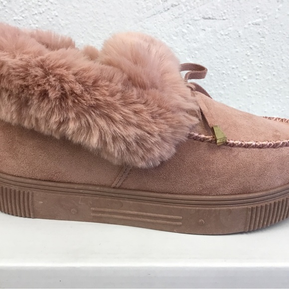 New shoes - Picture 6 of 6